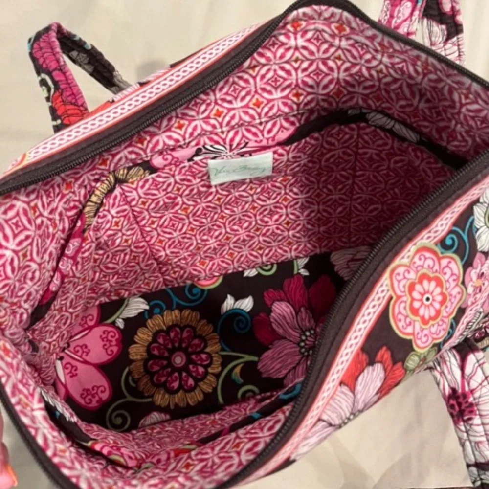 Rare Retired 2000’s Vera Bradley “Flower Power” Purse - Picture 5 of 5